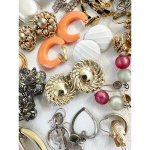 Huge lot of vintage earrings - wearable and craft